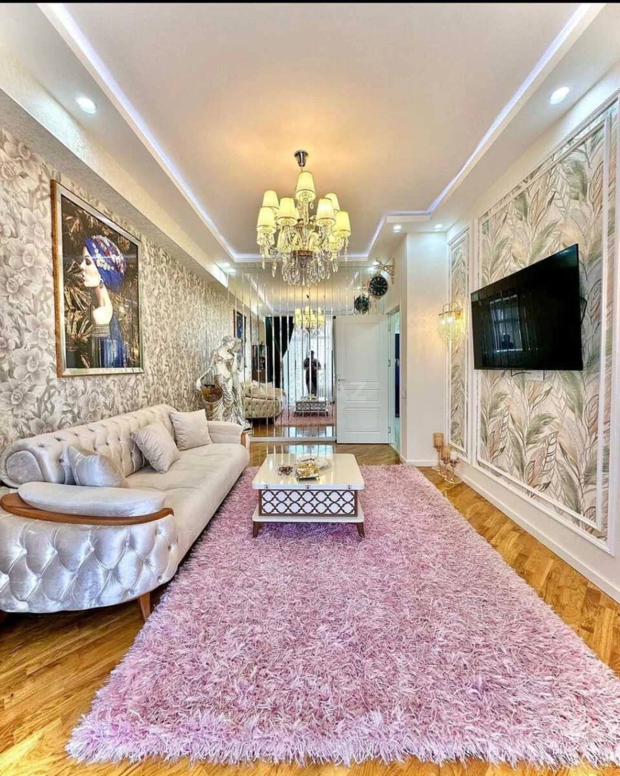 Satılır 2 otaqlı mənzil 72 m²