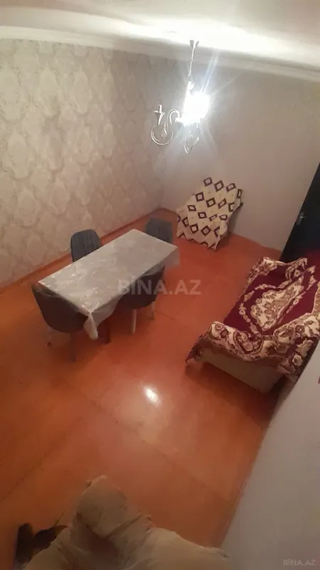Kirayə verilir 2 otaqlı mənzil 78 m²