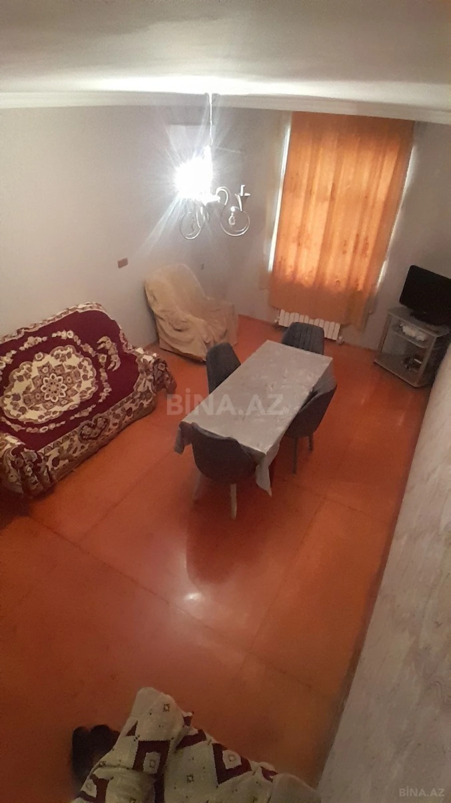 Kirayə verilir 2 otaqlı mənzil 78 m²