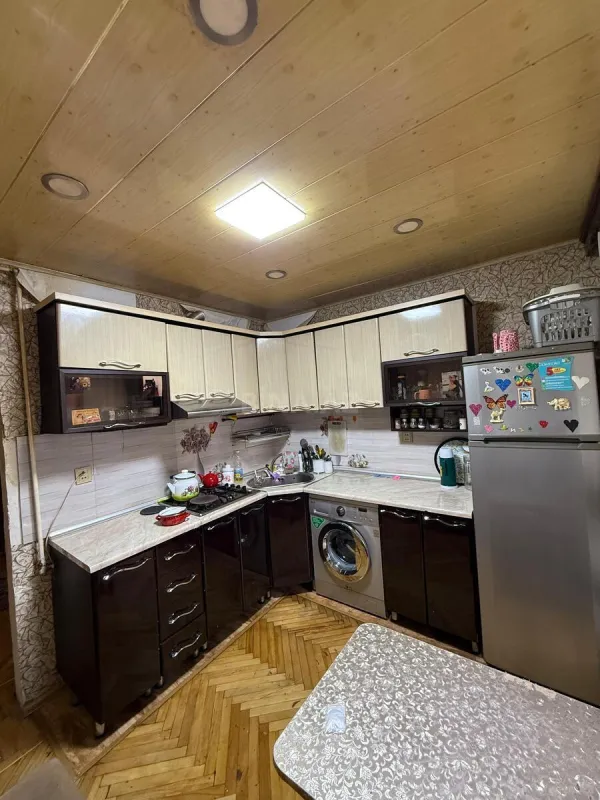 Satılır 3 otaqlı mənzil 90 m²