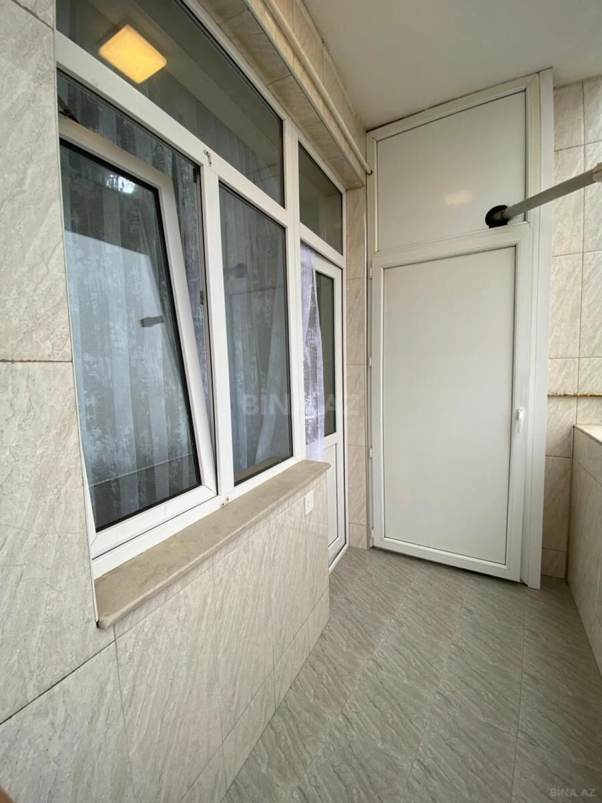 Satılır 3 otaqlı mənzil 84 m²