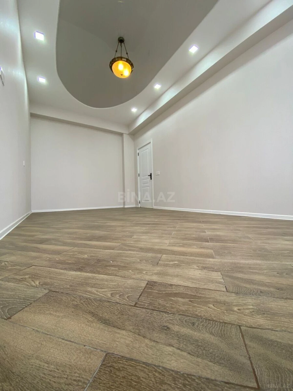 Satılır 3 otaqlı mənzil 84 m²