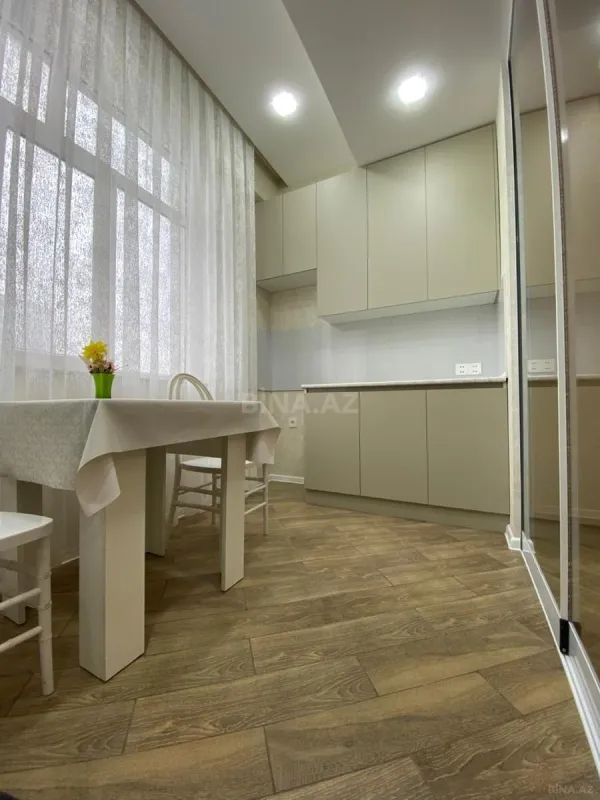 Satılır 3 otaqlı mənzil 84 m²