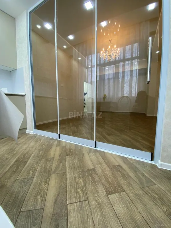 Satılır 3 otaqlı mənzil 84 m²
