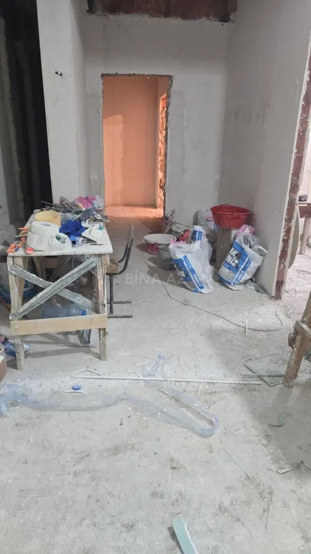 Satılır obyekt 140 m²