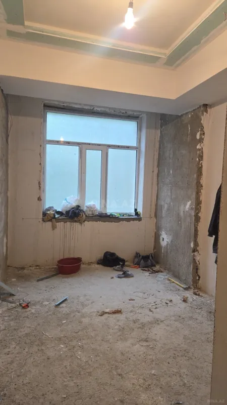 Satılır obyekt 140 m²