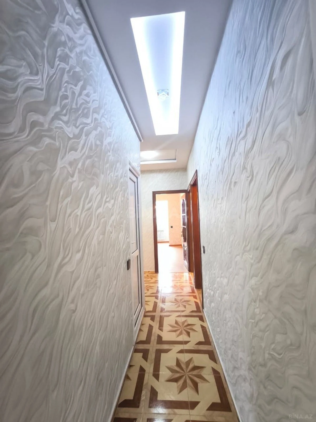 Satılır 3 otaqlı mənzil 85 m²