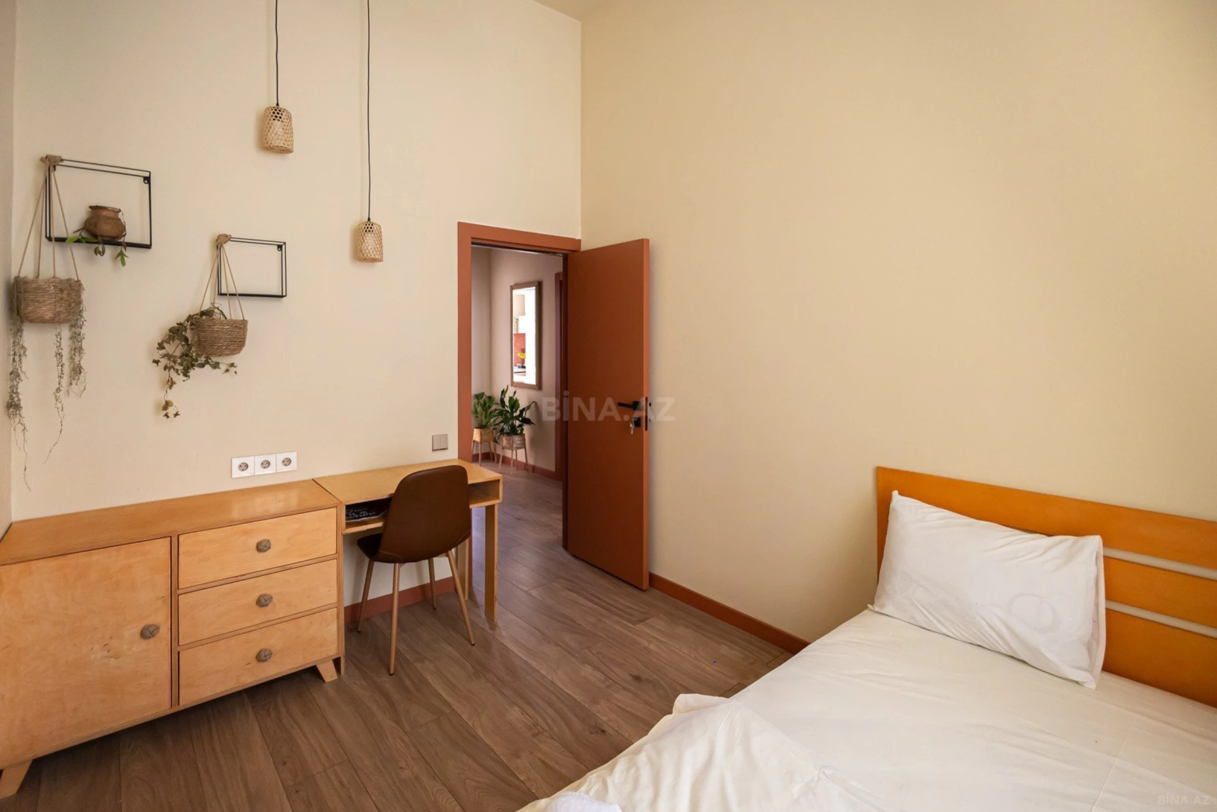 Satılır 3 otaqlı mənzil 78 m²