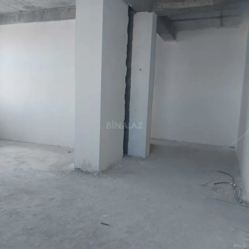Satılır 3 otaqlı mənzil 82 m²