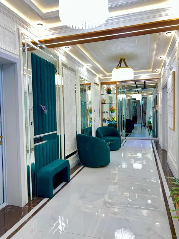 Satılır 3 otaqlı mənzil 155 m²