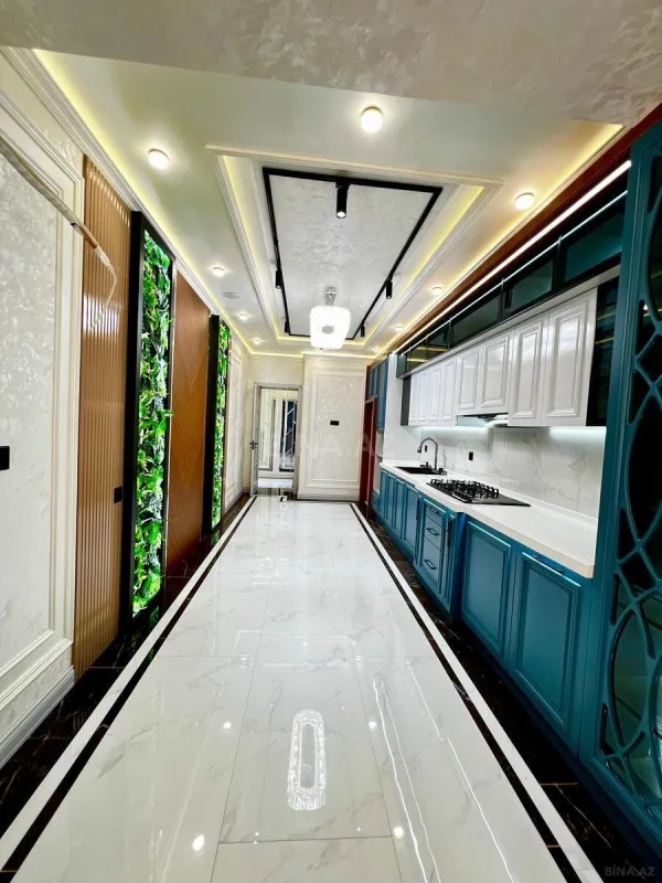 Satılır 3 otaqlı mənzil 155 m²