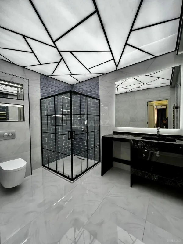 Satılır 3 otaqlı mənzil 155 m²