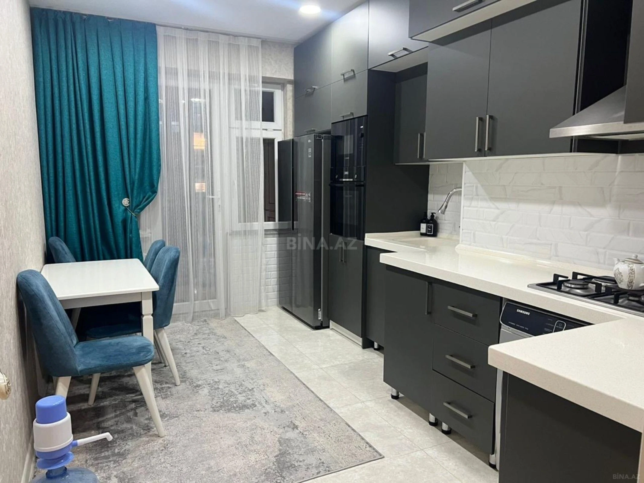 Satılır 2 otaqlı mənzil 95 m²