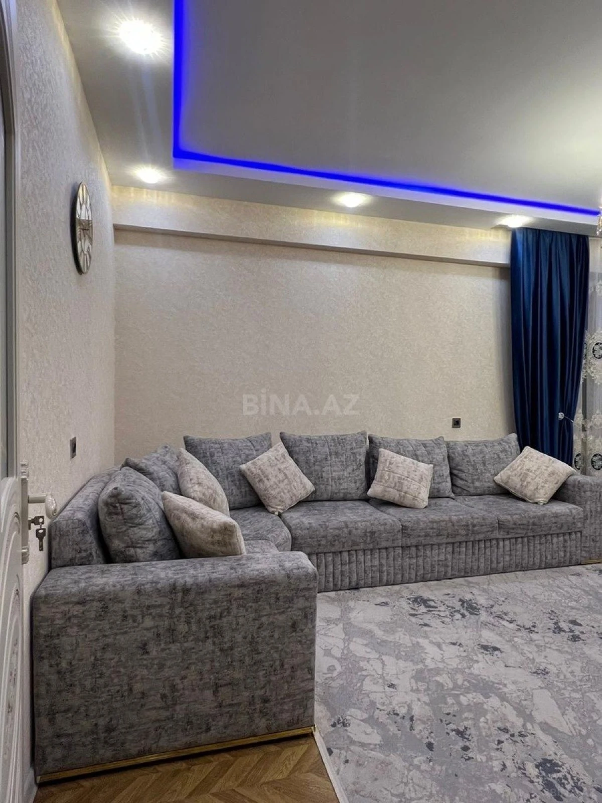 Satılır 2 otaqlı mənzil 95 m²