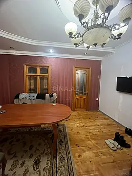 Kirayə verilir 20 otaqlı həyət evi 1000 m²