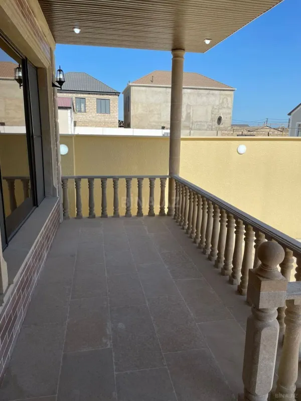 Satılır 5 otaqlı həyət evi 150 m²