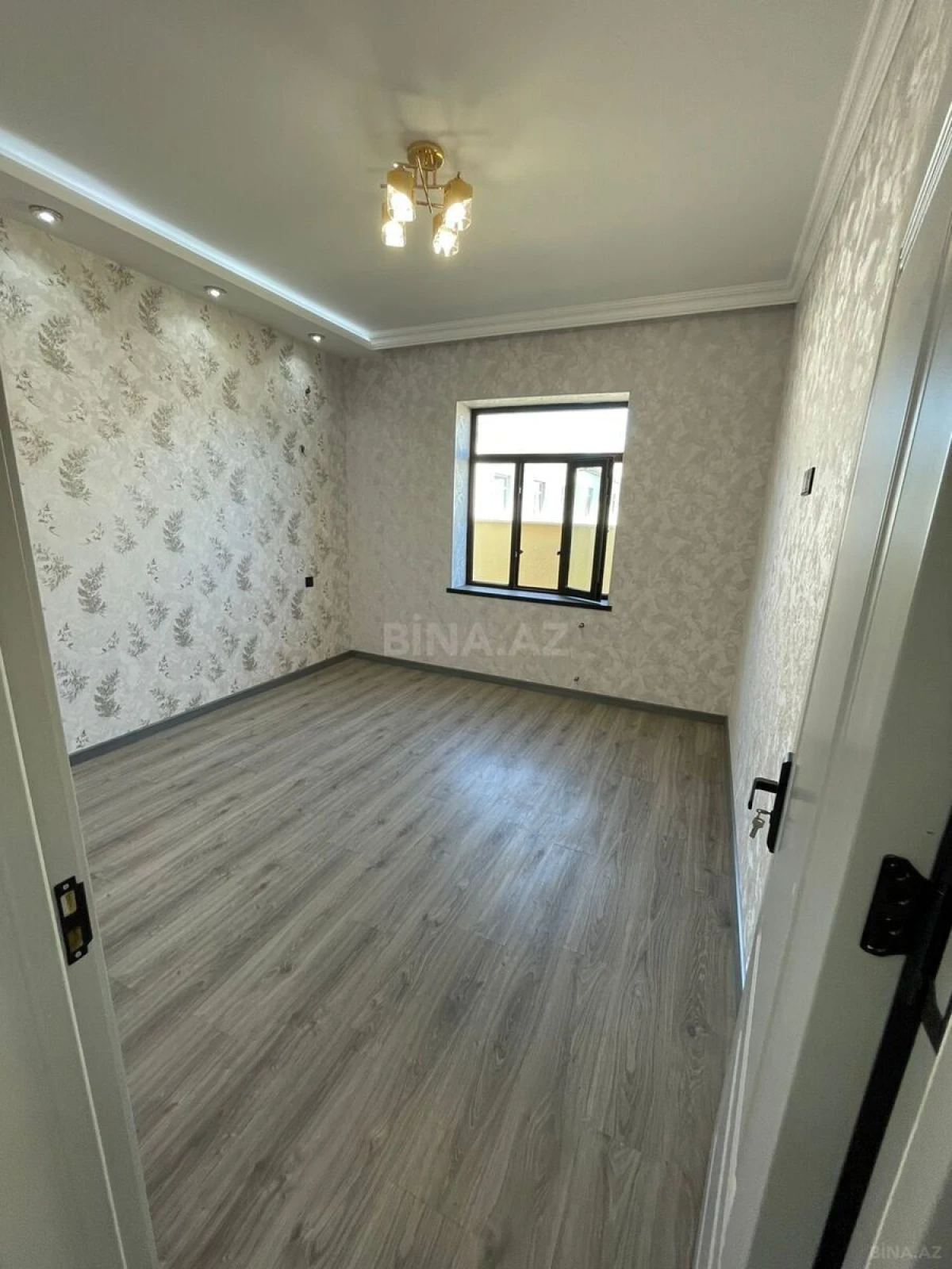 Satılır 5 otaqlı həyət evi 150 m²
