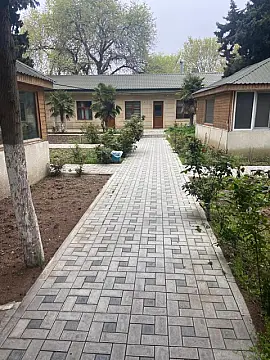 Satılır obyekt 2000 m² — Bakı, Bakıxanov 2000.00 m²