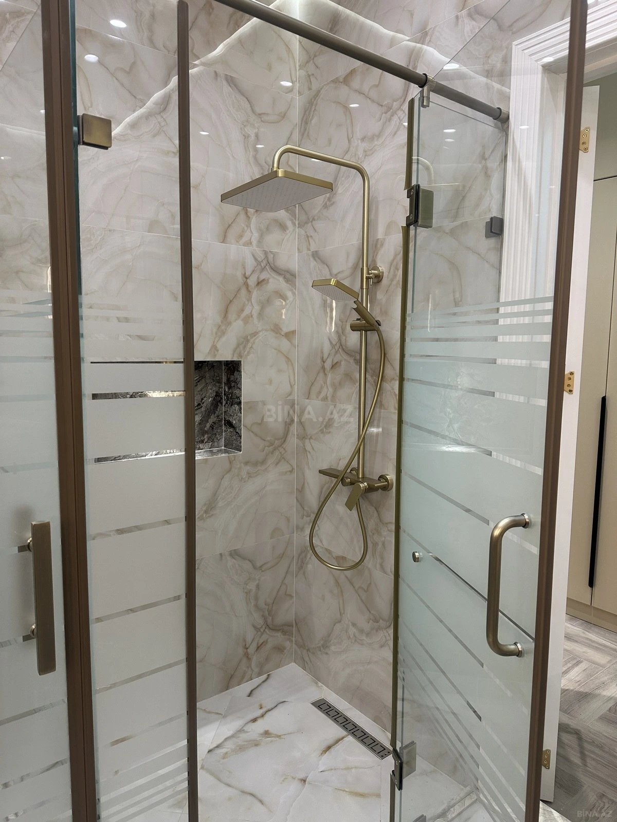 Kirayə verilir 1 otaqlı həyət evi 58 m²