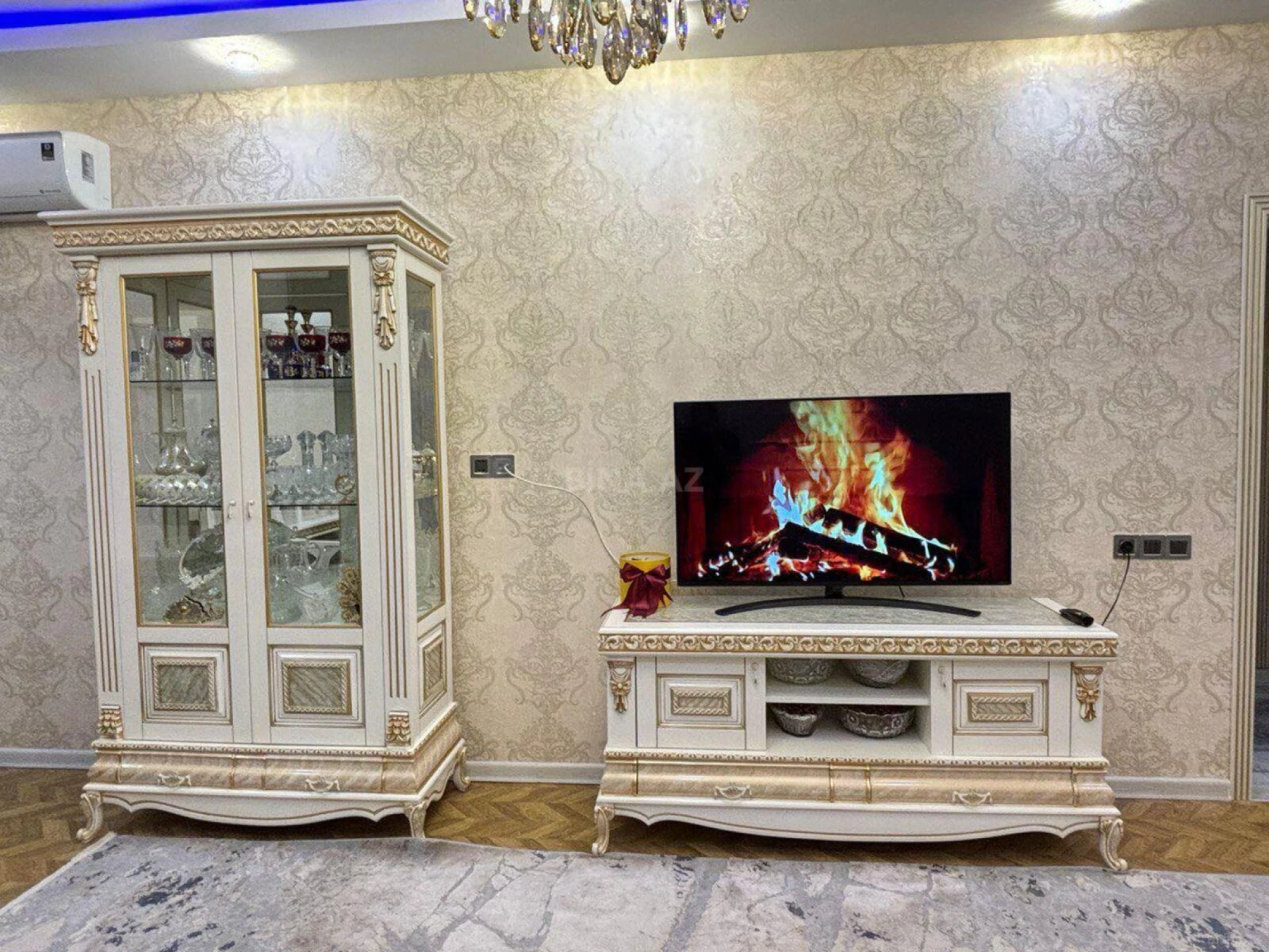 Satılır 2 otaqlı mənzil 95 m²