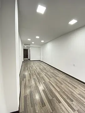 Kirayə verilir 1 otaqlı ofis 32 m²