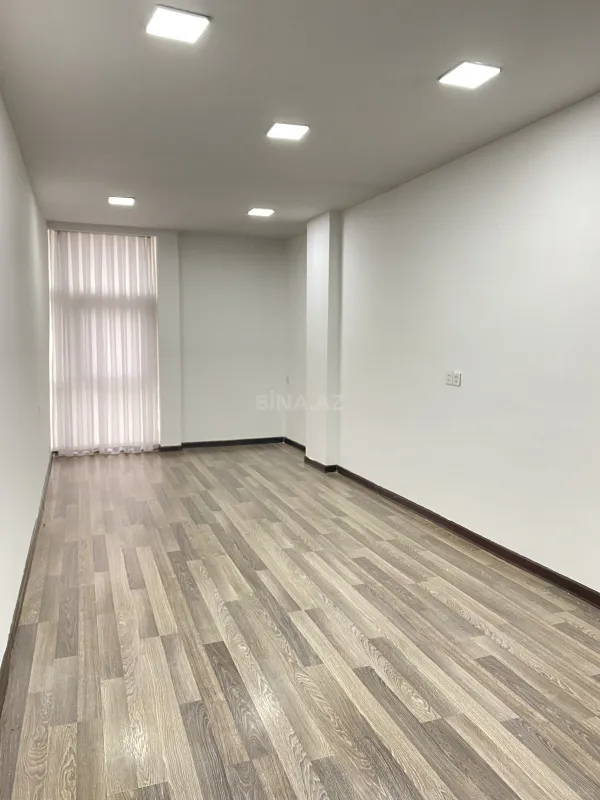 Kirayə verilir 1 otaqlı ofis 32 m²