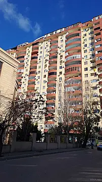 Satılır 3 otaqlı mənzil 105 m² — Bakı, 8-ci kilometr 3 otaq 105.00 m²