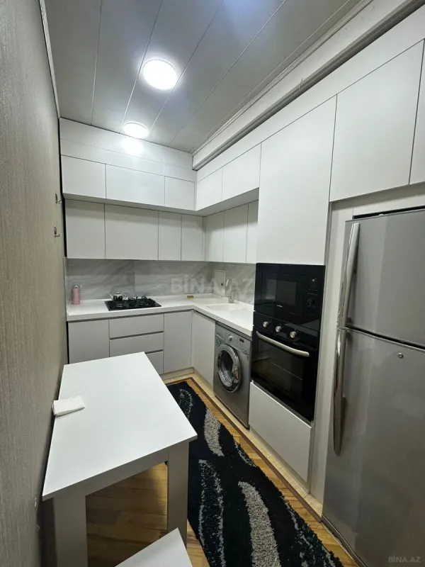 Kirayə verilir 3 otaqlı mənzil 90 m²