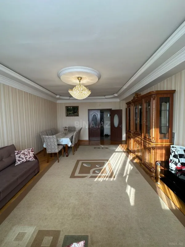 Kirayə verilir 3 otaqlı mənzil 90 m²