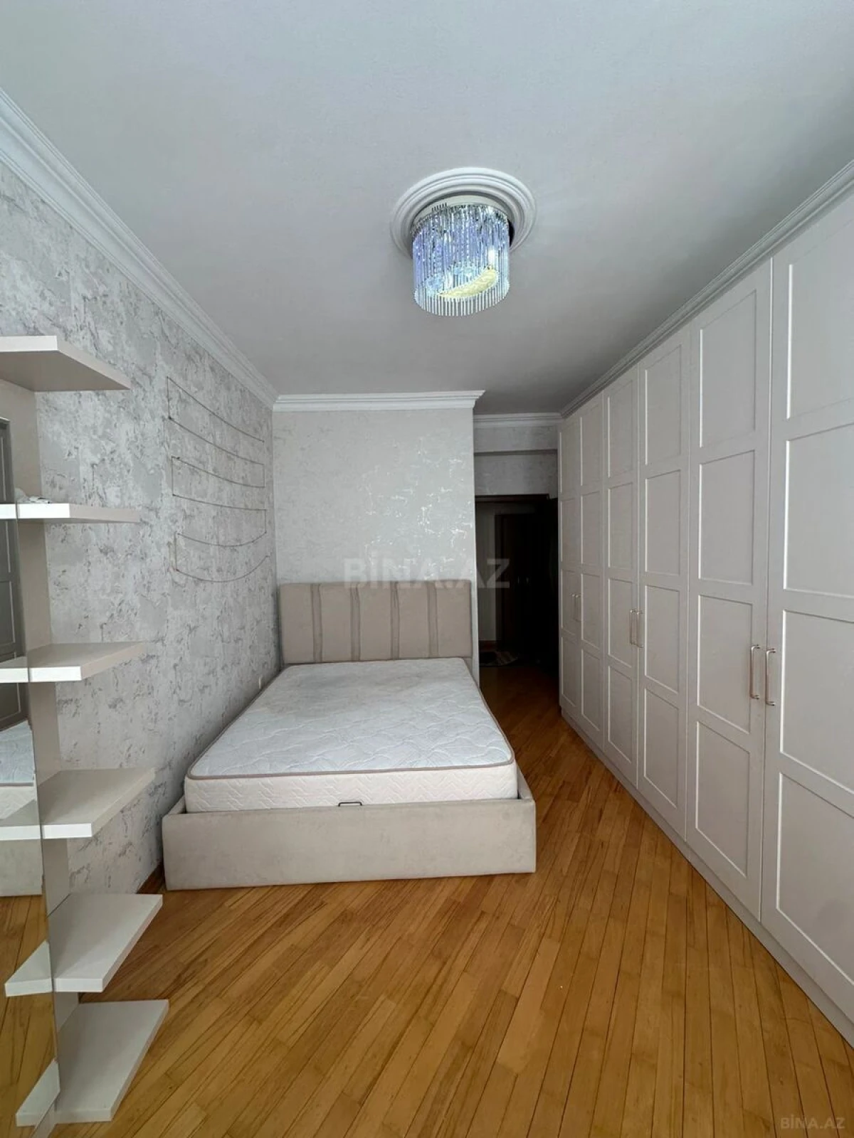 Kirayə verilir 3 otaqlı mənzil 90 m²