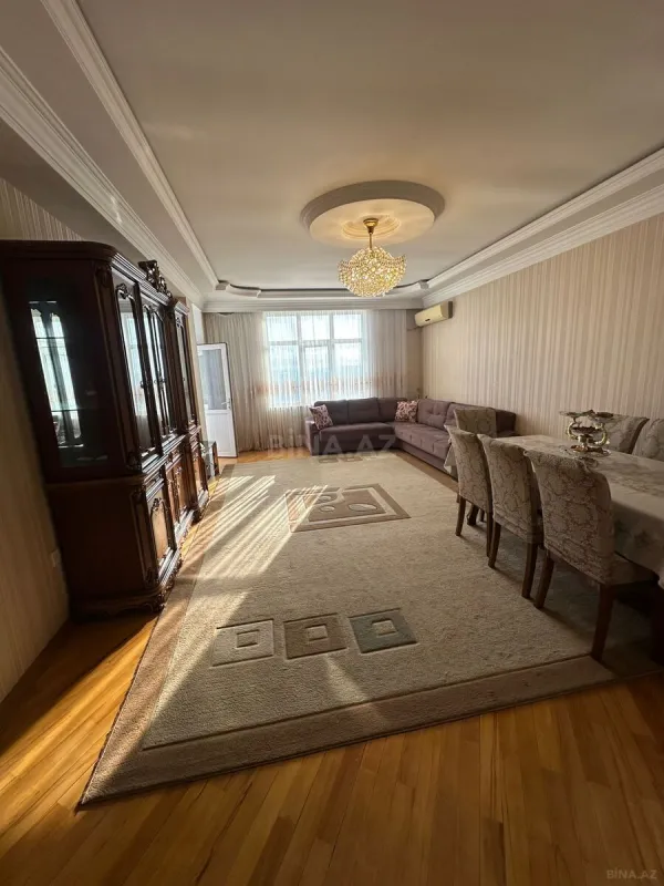 Kirayə verilir 3 otaqlı mənzil 90 m²
