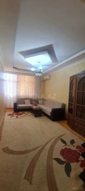 Kirayə verilir 3 otaqlı mənzil 90 m²