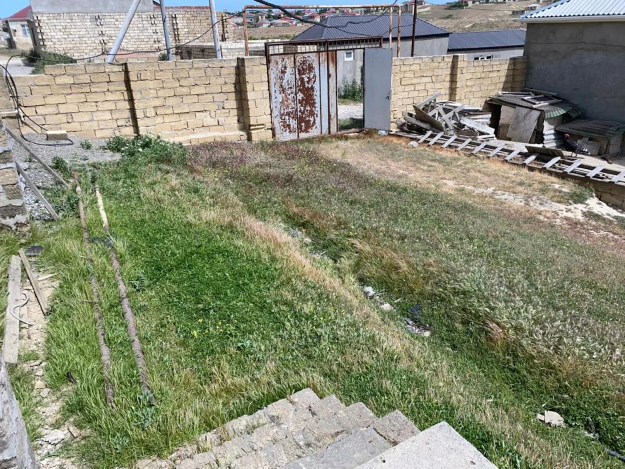 Kirayə verilir obyekt 300 m²