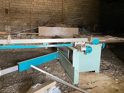 Kirayə verilir obyekt 300 m²