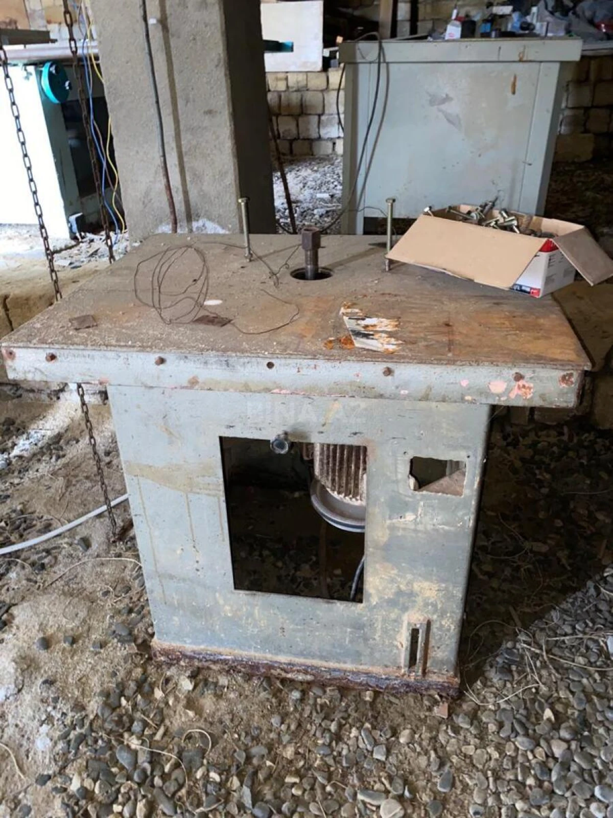 Kirayə verilir obyekt 300 m²