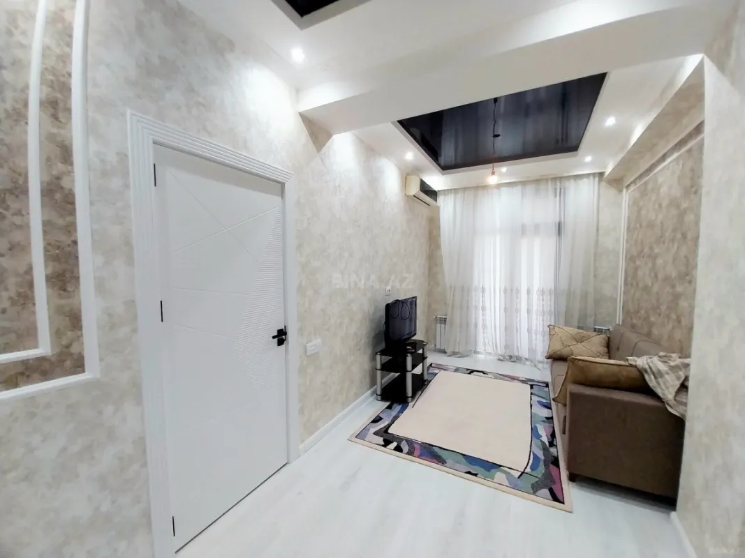 Kirayə verilir 2 otaqlı mənzil 65 m²