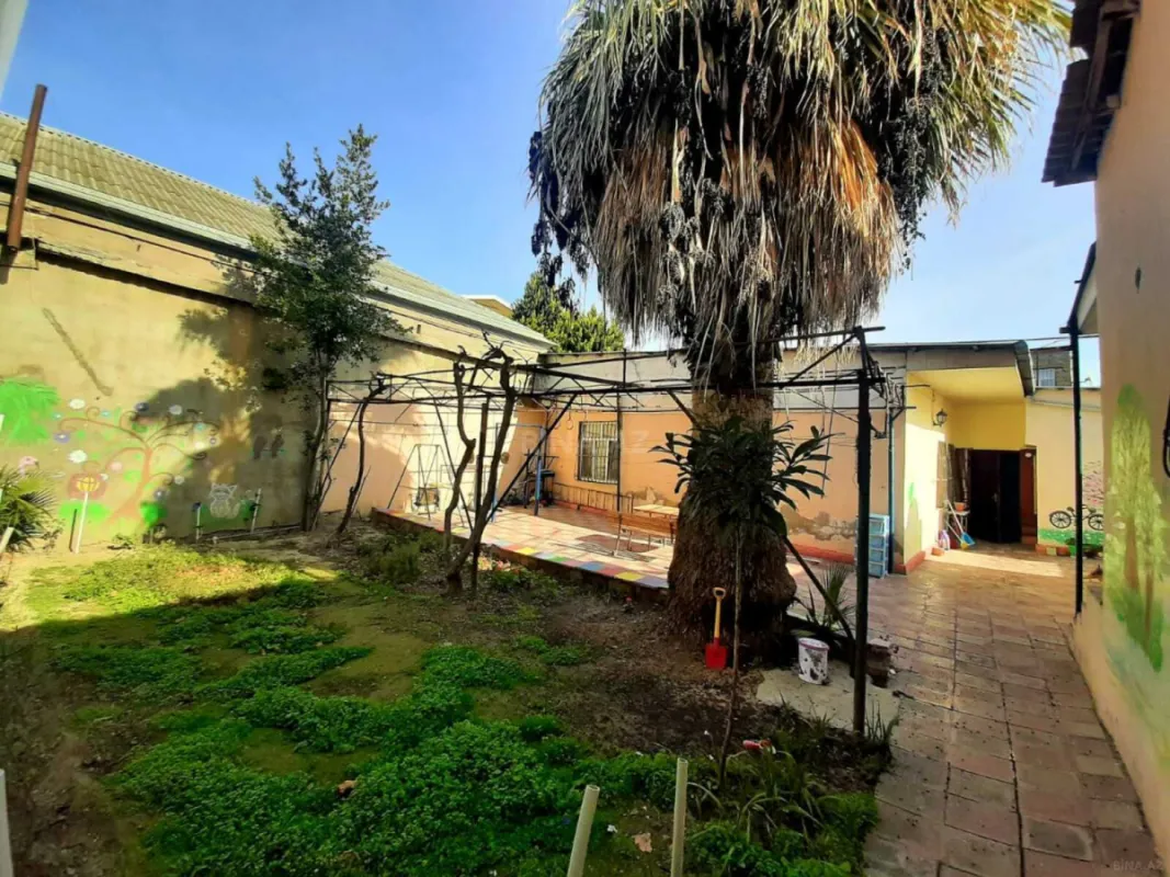 Satılır 4 otaqlı həyət evi 100 m²