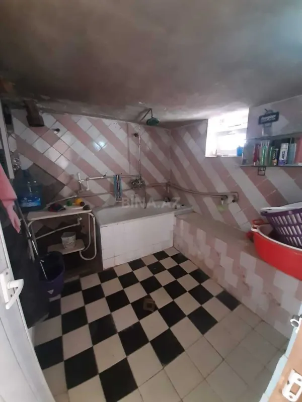 Satılır 4 otaqlı həyət evi 100 m²