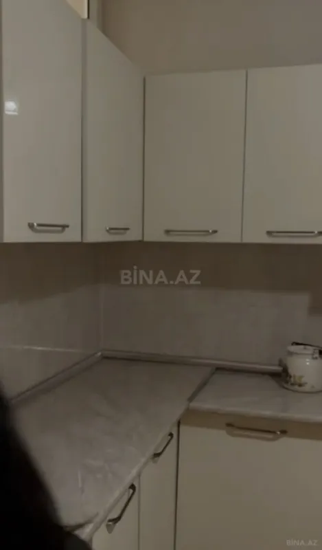 Kirayə verilir 2 otaqlı mənzil 83 m²