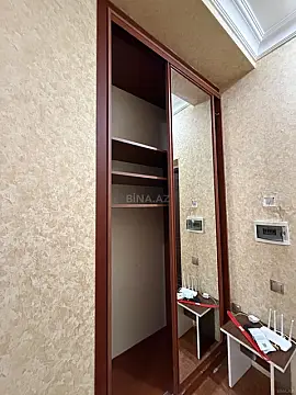 Kirayə verilir 2 otaqlı mənzil 83 m²
