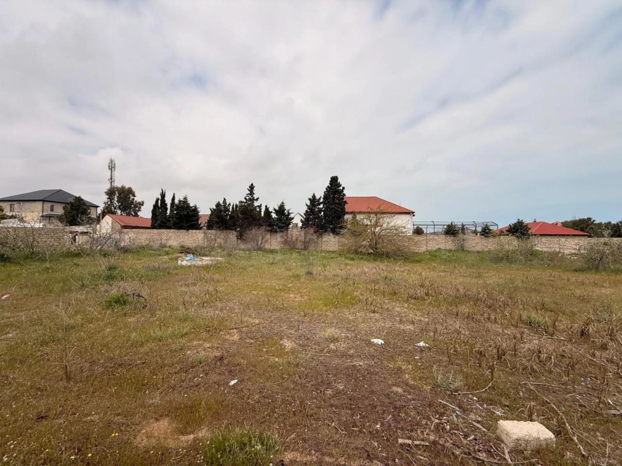 Satılır torpaq sahəsi 35 m²