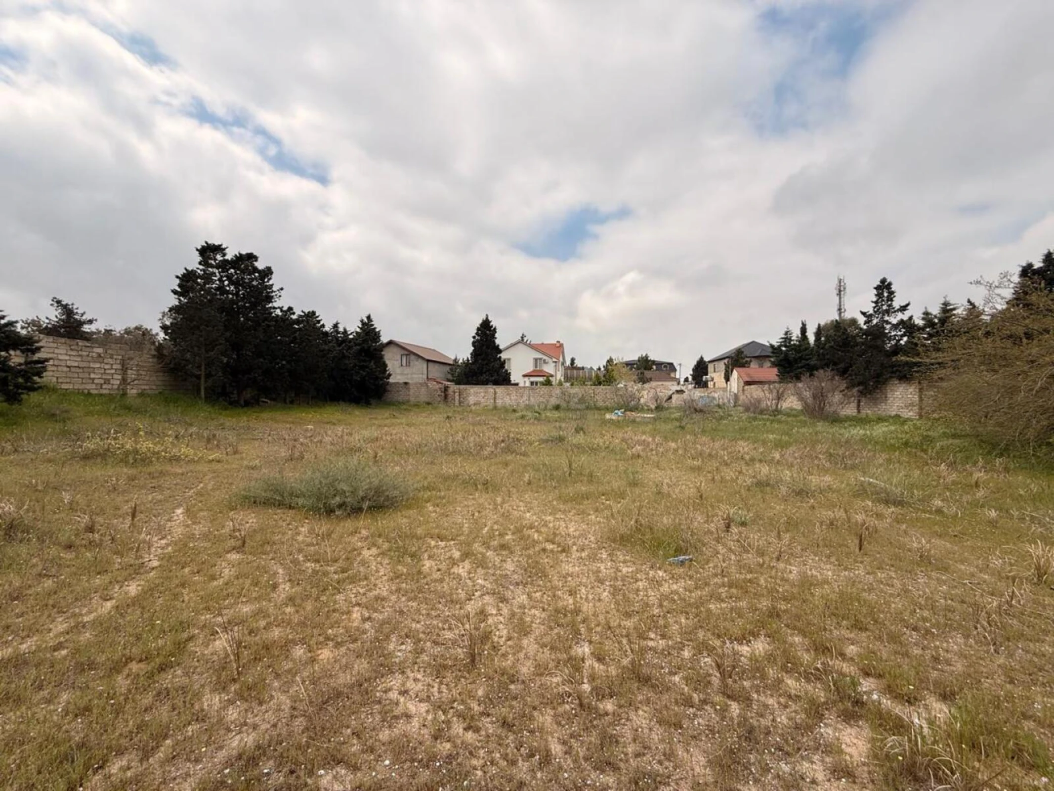 Satılır torpaq sahəsi 35 m²