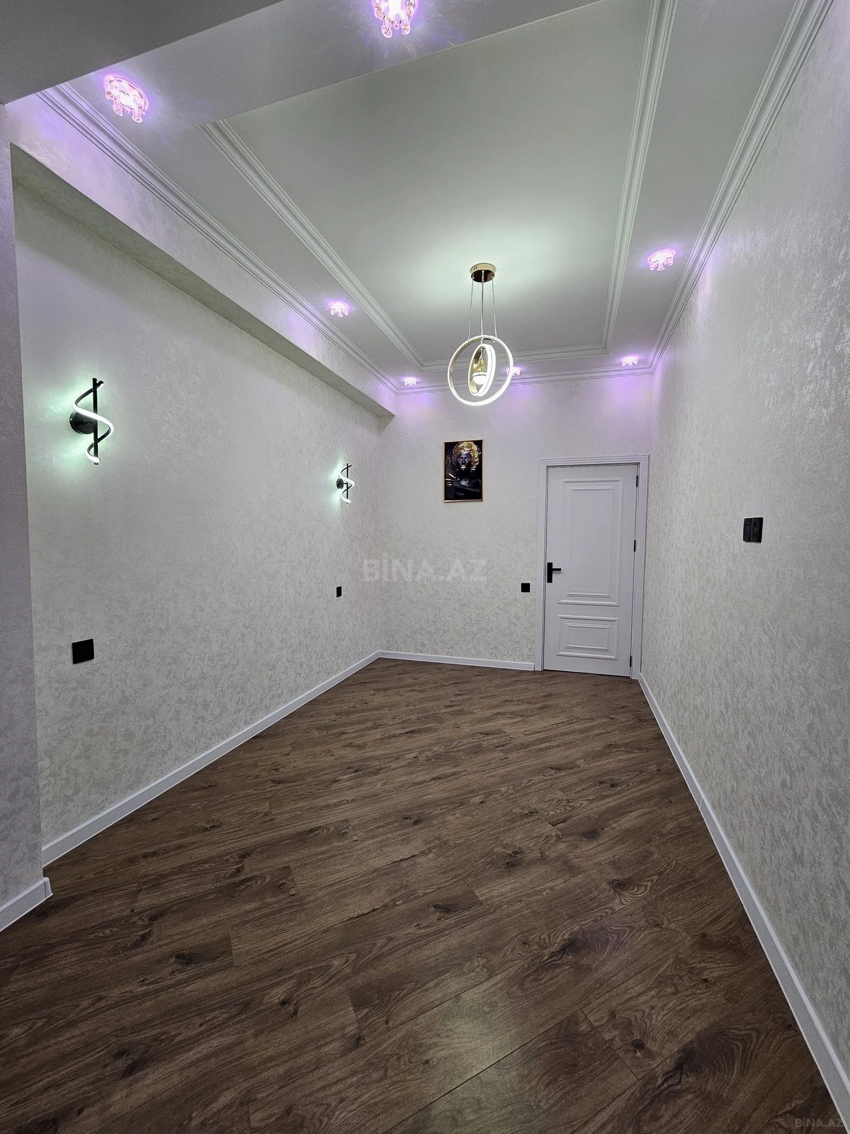 Satılır 3 otaqlı mənzil 90 m²