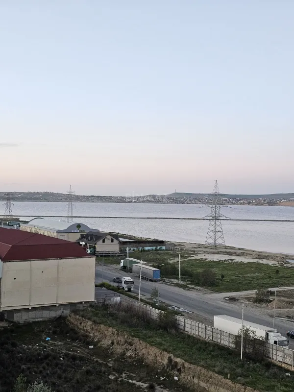 Satılır 3 otaqlı mənzil 90 m²