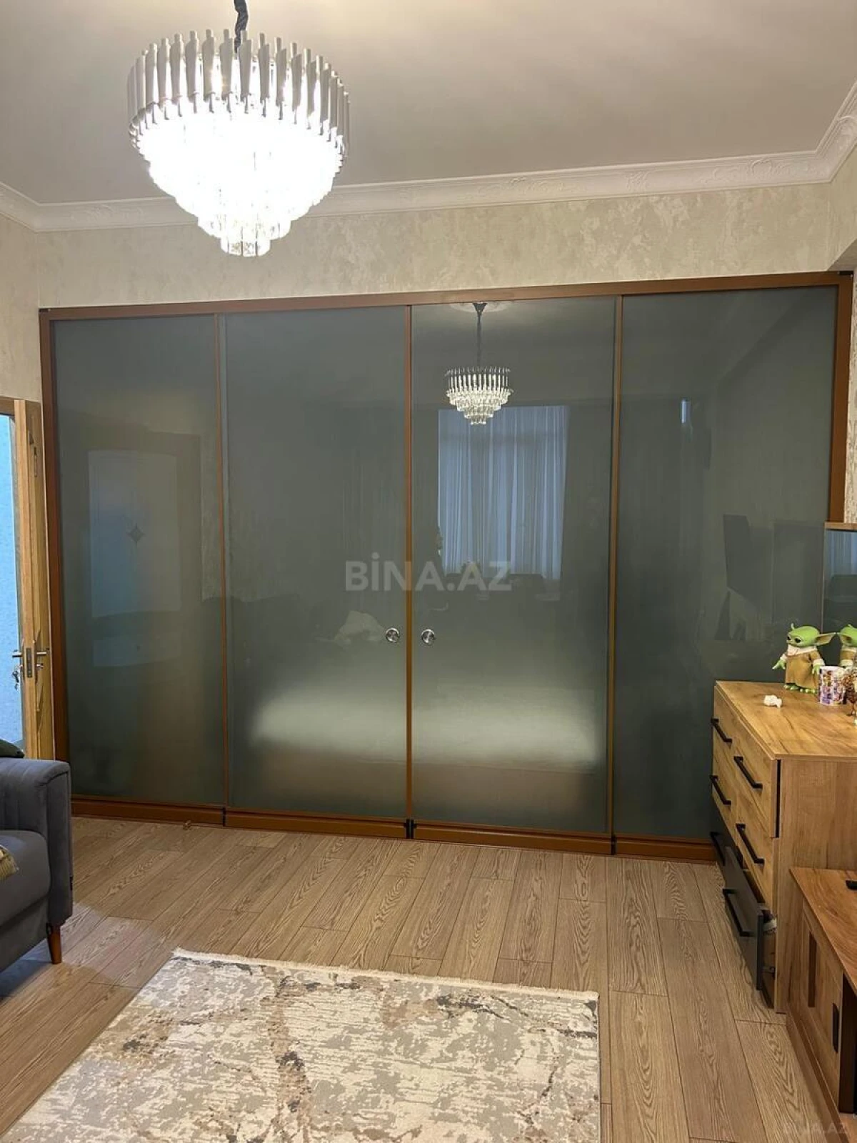 Kirayə verilir 1 otaqlı mənzil 60 m²