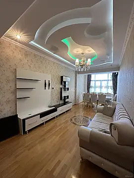 Kirayə verilir 2 otaqlı mənzil 90 m²