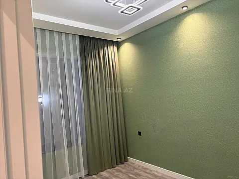 Satılır 5 otaqlı həyət evi 202 m²