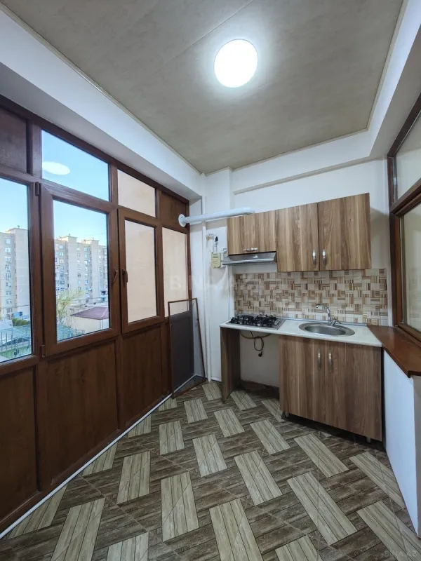 Satılır 2 otaqlı mənzil 52 m²