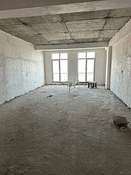 Satılır 3 otaqlı mənzil 137 m²