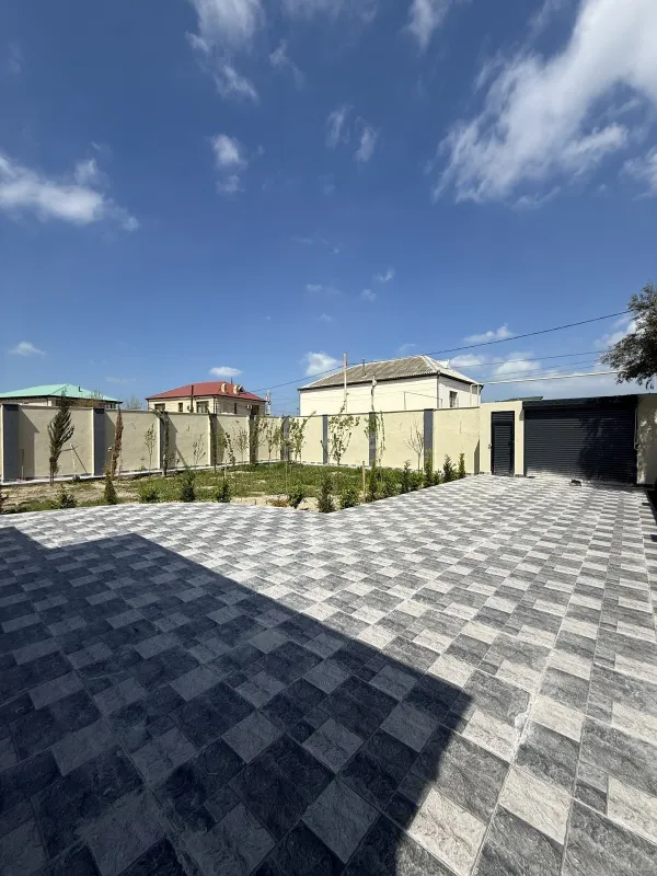 Satılır 3 otaqlı həyət evi 125 m²